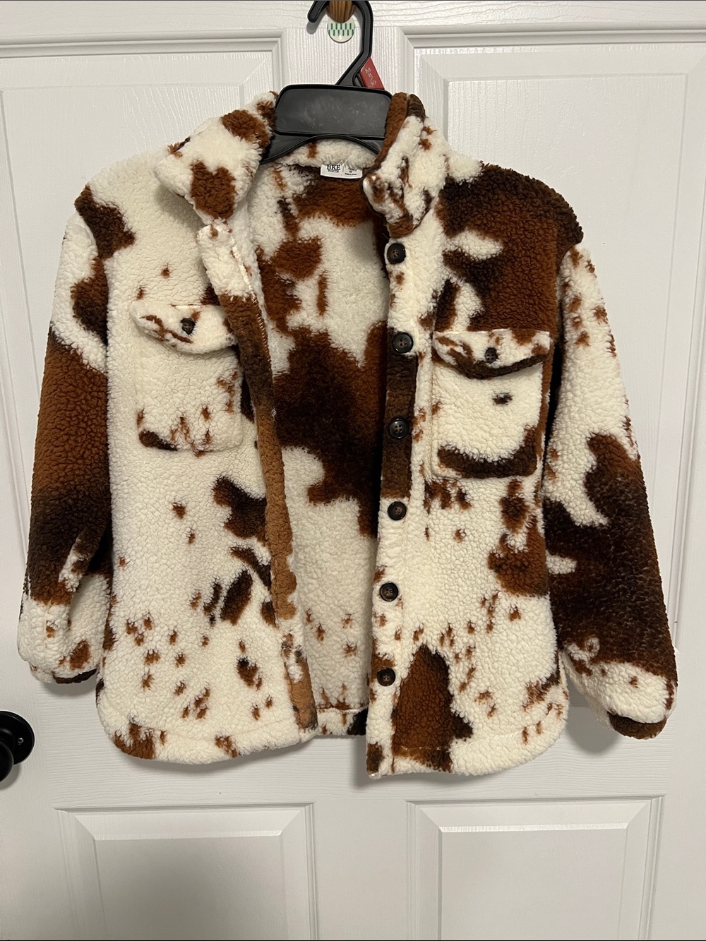 BKE Kids Brown & White Cowprint Sherpa Jacket